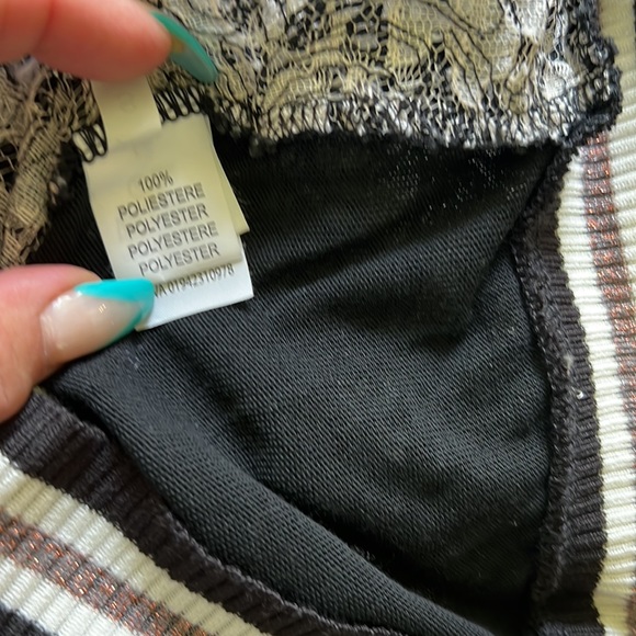 Souvenir made in Italy 🇮🇹 lace button down top - Picture 4 of 6